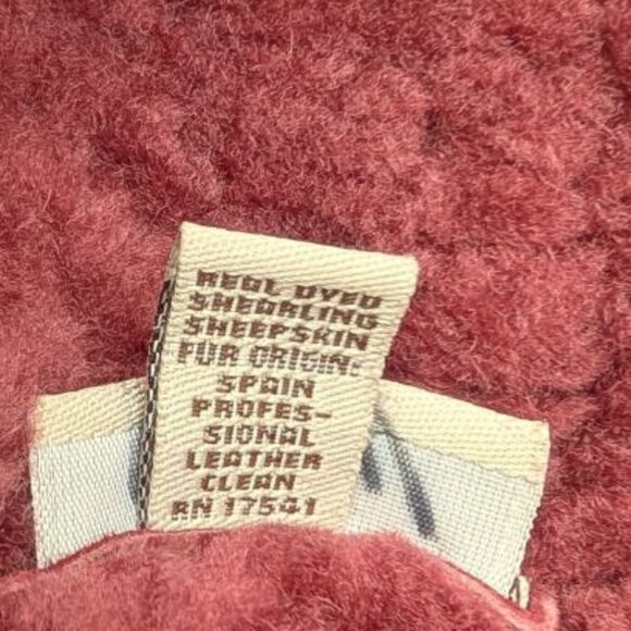 UGG Women`s Sheepskin Bucket Hat One Size Pink - Picture 8 of 15